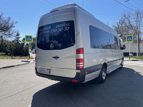 Mercedes Sprinter 20 мест