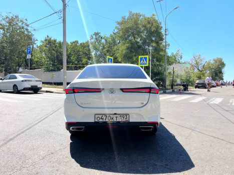 Kaiyi E5