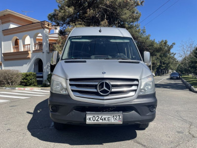 Mercedes Sprinter 20 мест
